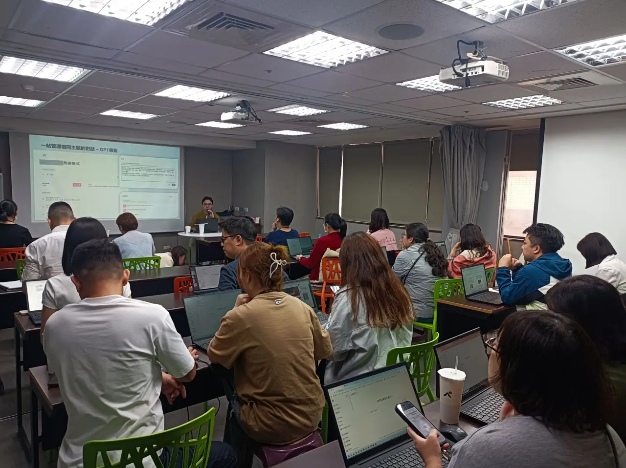 戰國策傳播集團：AI 應用實戰內訓